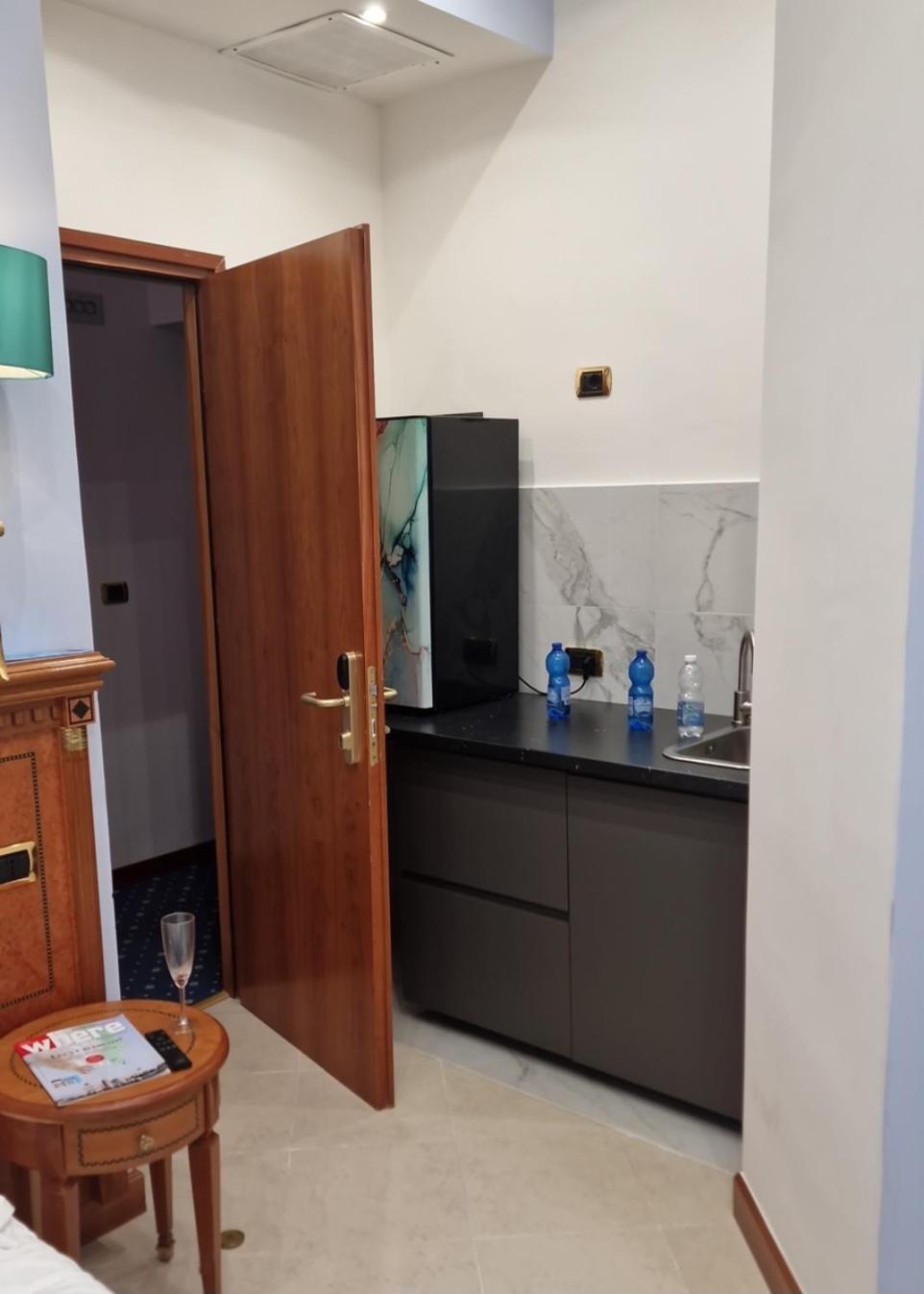 Consoli Romani Vatican Rooms Room photo
